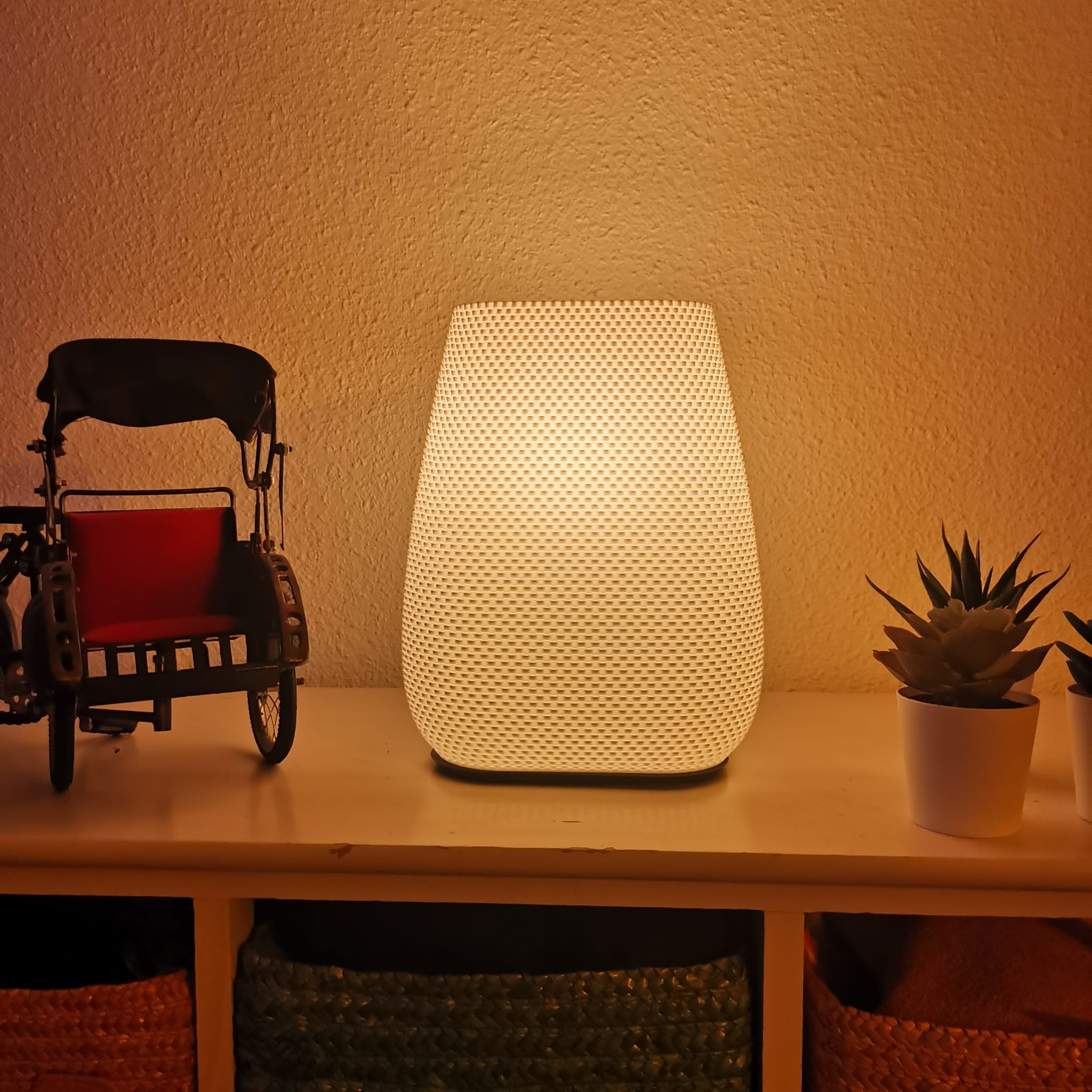 Amber Nest Bordlampe